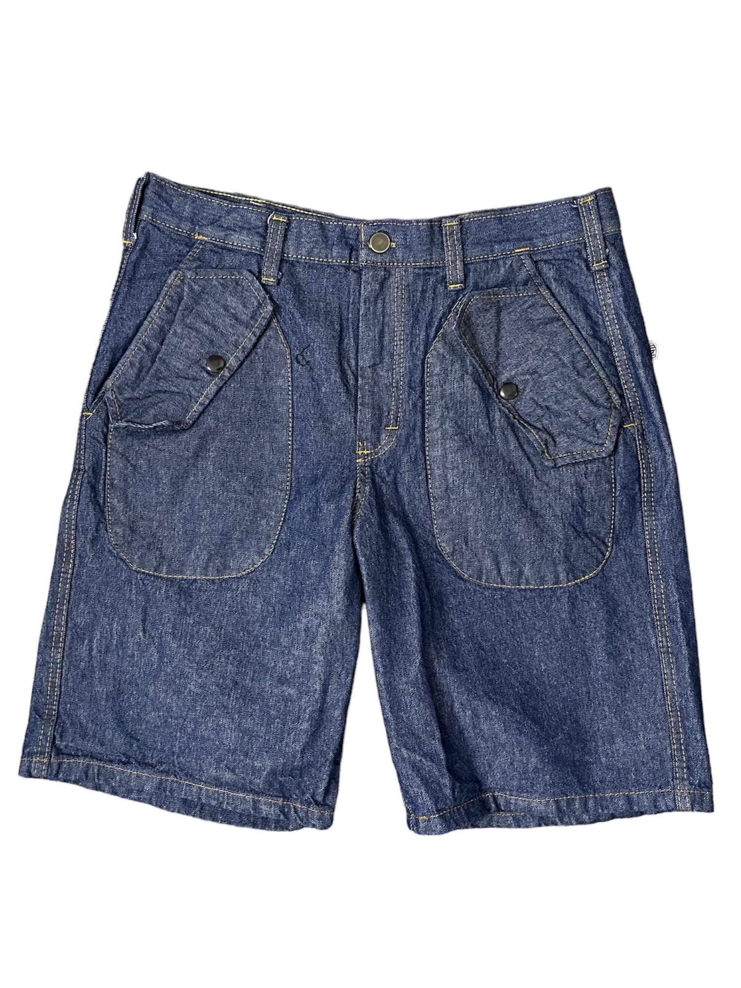 Double pocket shorts